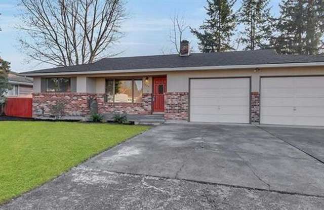 1904 12th Avenue Northwest - 1904 12th Avenue Northwest, Puyallup, WA 98371
