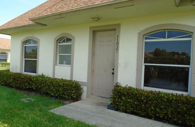 11937 Sturbridge Lane - 11937 Sturbridge Lane, Wellington, FL 33414