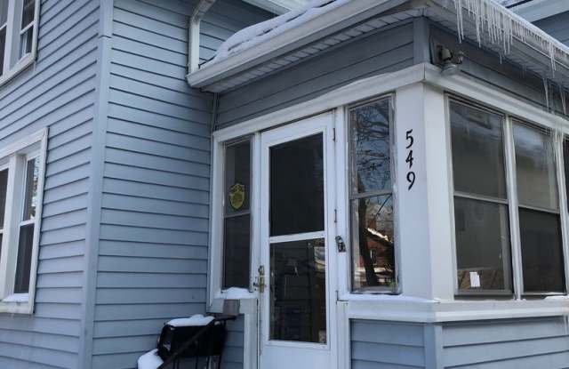 4 Bedroom 2 Bath South Wedge, Close to U of R, RIT, Strong, Saint John Fisher SJF - 549 Caroline Street, Rochester, NY 14620