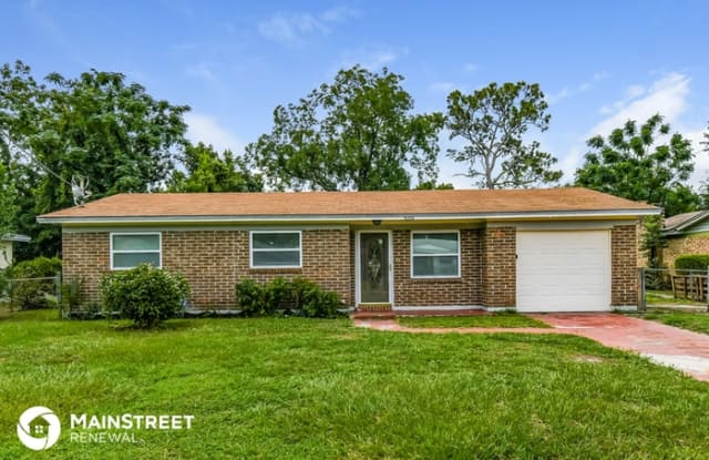 5024 Foxboro Road - 5024 Foxboro Road, Jacksonville, FL 32208