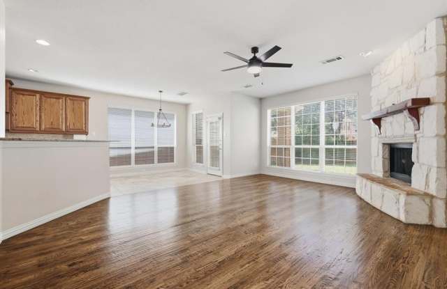 1328 Burnett Drive - 1328 Burnett Drive, Lantana, TX 76226