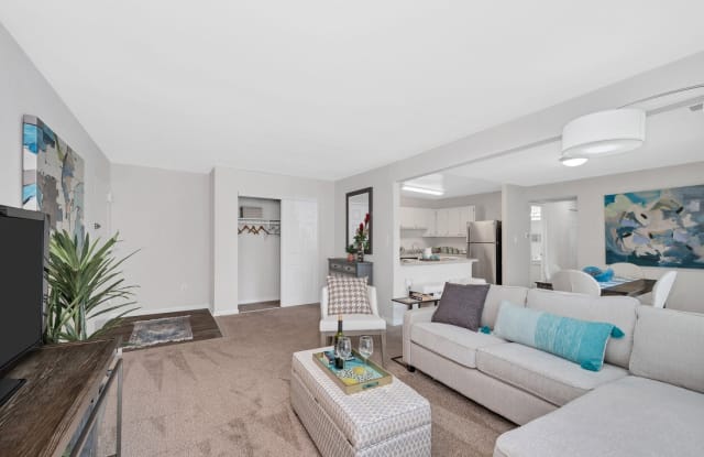 Hermitage Square Apartments Gallery 3