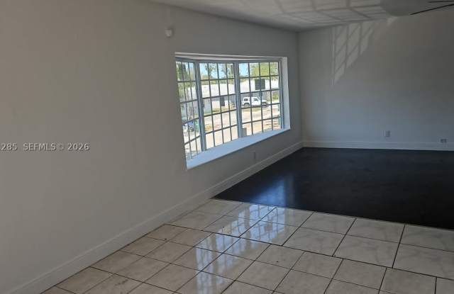 5300 NW 18th Ct Gallery 4