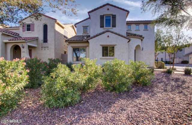 2216 W Le Marche Avenue Gallery 3