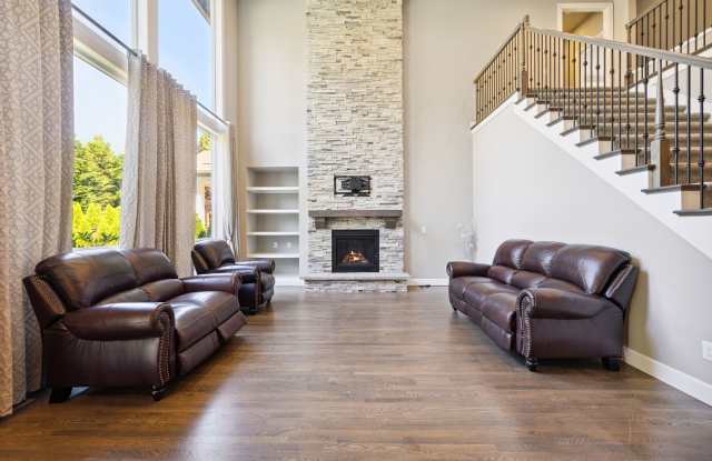 CLICK "REQUEST A TOUR" NOW! - 205 212th Place Northeast, Sammamish, WA 98074