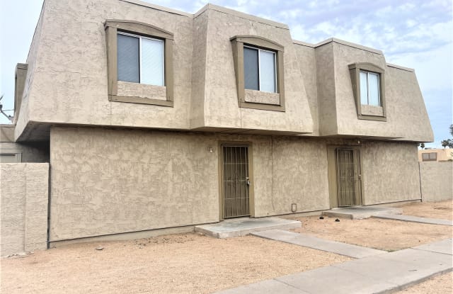 4458 E Pueblo Ave - 4458 East Pueblo Avenue, Phoenix, AZ 85040