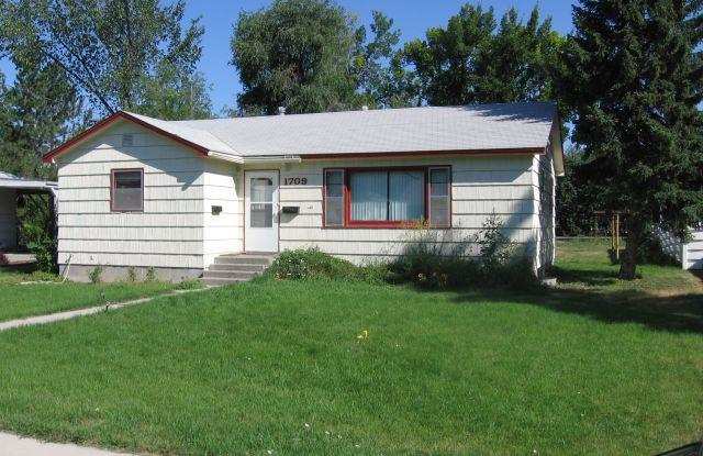 1709 Burlington Ave photos photos