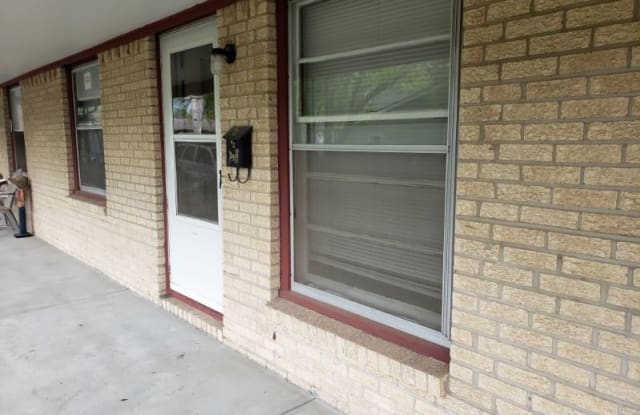1822 S. Bonn #2 Gallery 2