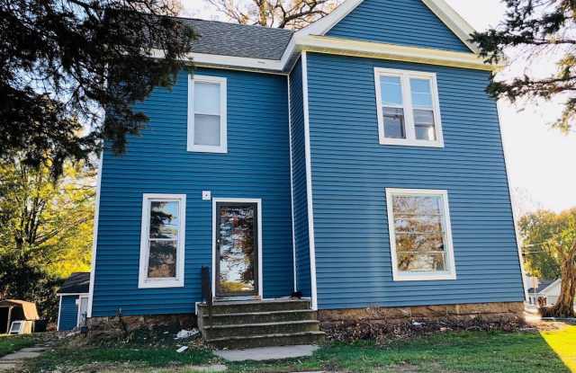 1303 Rainbow Dr Gallery 1