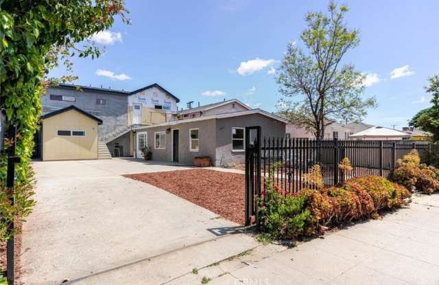 5730 Willowcrest Avenue photos photos