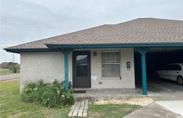 4817 Lavaca Drive Gallery 1