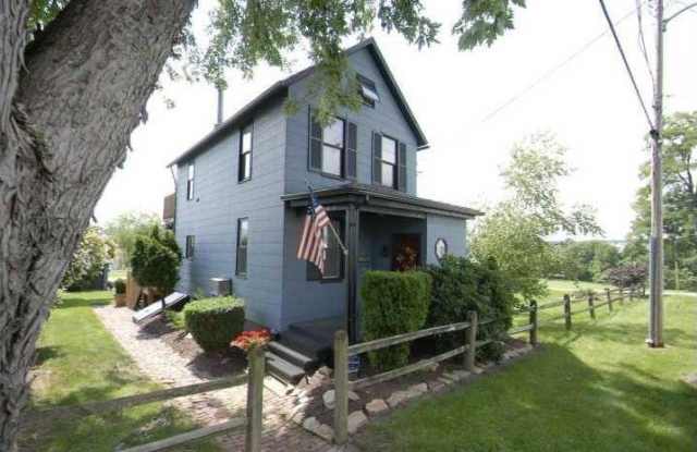 101 Third Easy Street - 101 3rd Street, Uniontown, PA 15401
