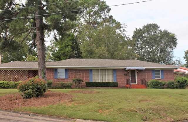 603 Holly Drive - 603 Holly Dr, Eufaula, AL 36027