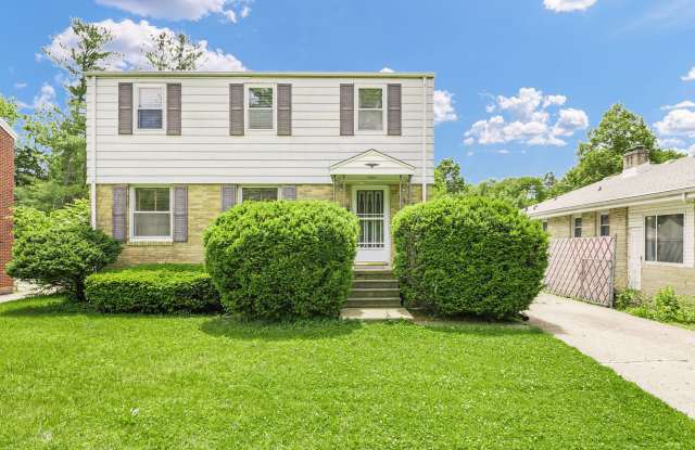 3 Bedroom Home Located Near Shopping, Dining, and Parks photos photos
