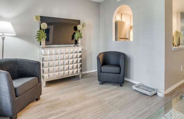 Mateo Apartment Homes Gallery 4