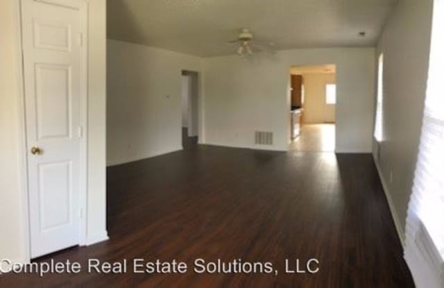 5123 Sandy Forge Dr Gallery 2