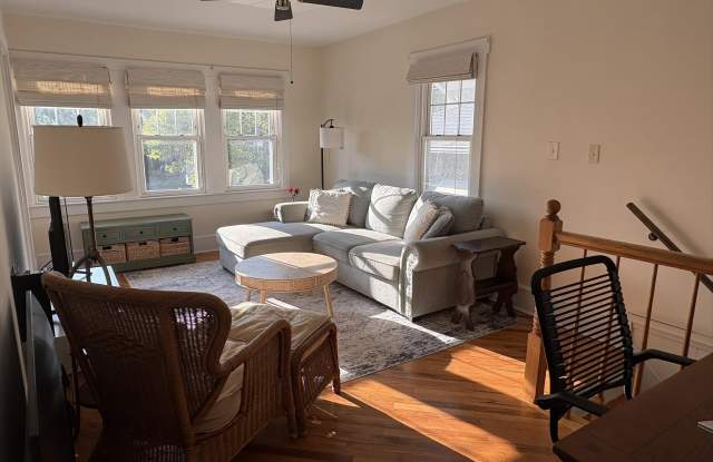203 5th Avenue photos photos