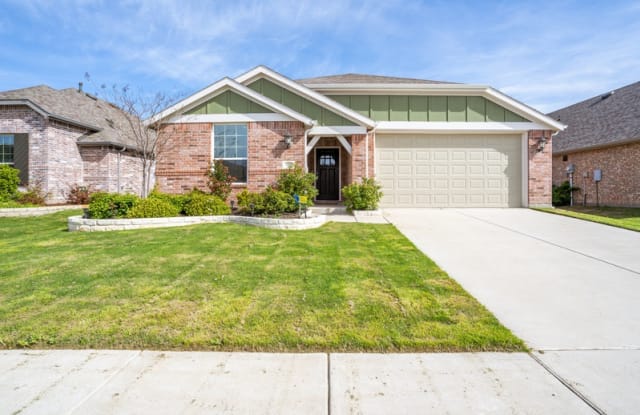 1805 Ranch Trail Rd - 1805 Ranch Trail Rd, Savannah, TX 76227