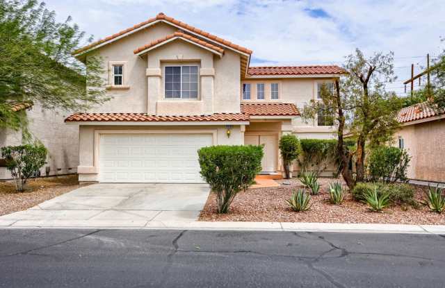 Spacious 3-Bedroom Home with Loft & Backyard Retreat! photos photos