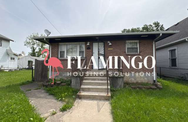 Charming 2-Bed, 2-Bath Home with Central Air in Dayton’s Gem City - 652 Dennison Avenue, Dayton, OH 45417