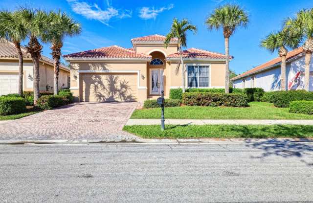 Special offer 50% Off First Month's Rent Emerson Square 4 Bedroom 3 Bath Home photos photos