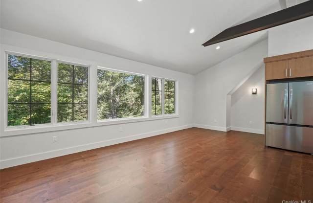 154 Barnegat Road Gallery 1