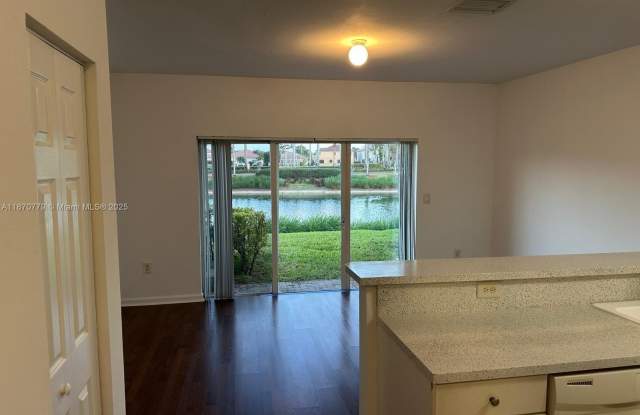 1555 NE 33rd Rd photos photos