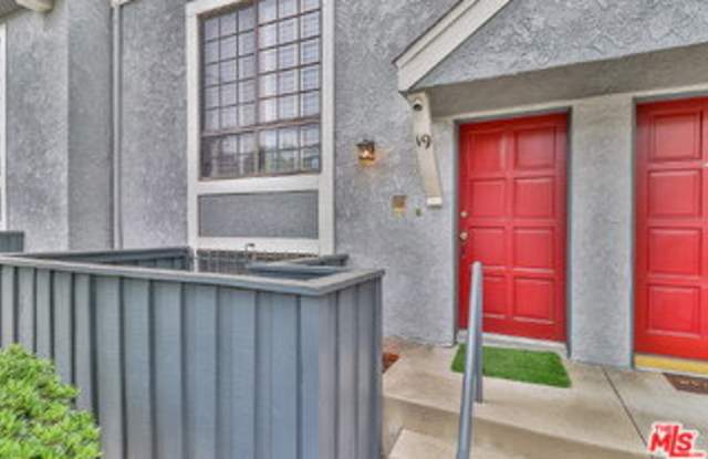 18100 Burbank Boulevard photos photos