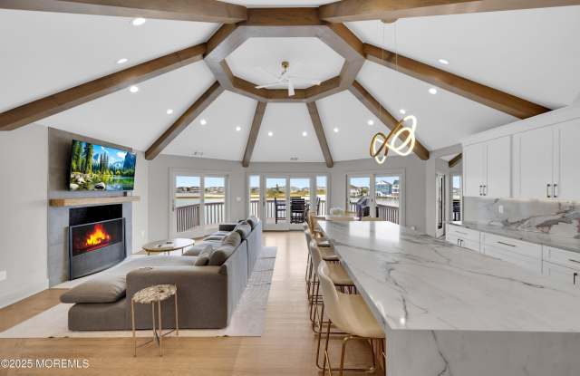 28 Harborside Drive E photos photos