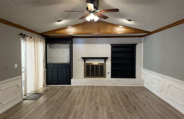 10013 Carnie Cir Gallery 4