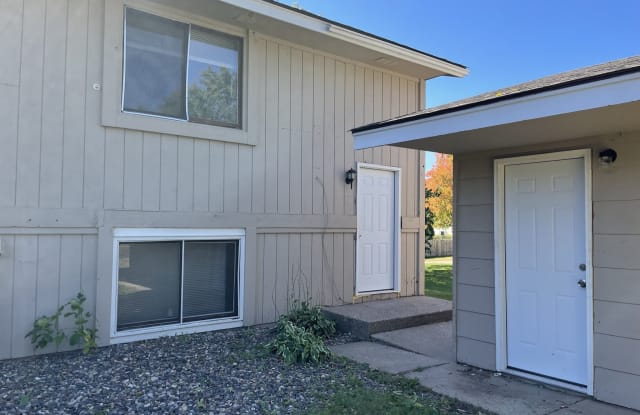 1766 Silver Bell Rd photos photos