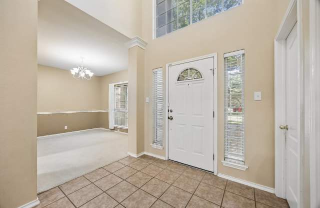 121 Ozuna Drive Gallery 2