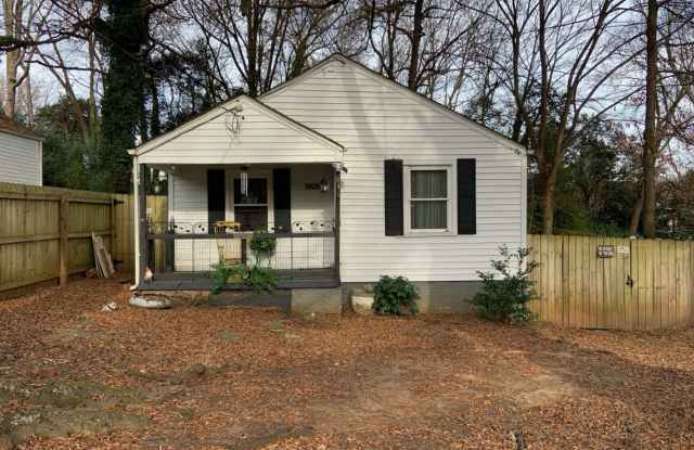 Adorable 2 Bedroom photos photos