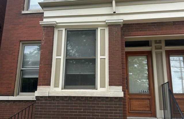 3868 Shaw Boulevard Gallery 1