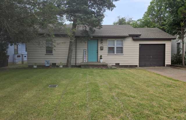1516 Northwest Hoover Avenue photos photos