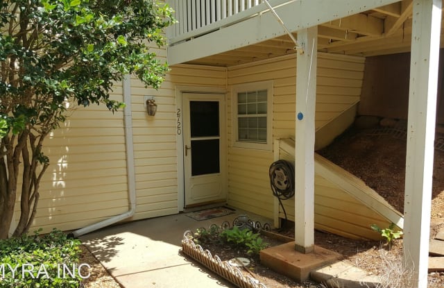 2720 Suwanee Way - 2720 Suwanee Way SE, Cobb County, GA 30067