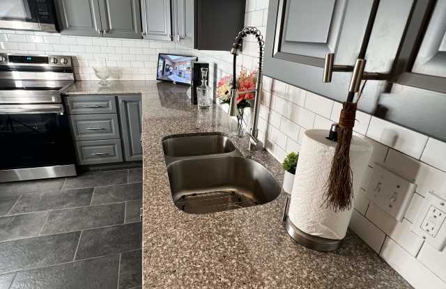 443 Burton Ave - 443 Burton Avenue, Montgomery, AL 36104