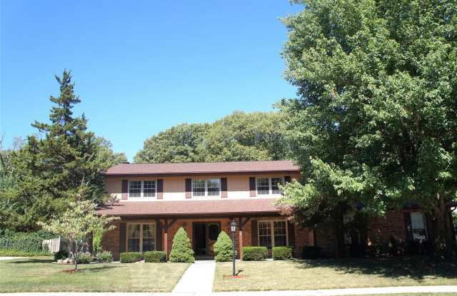 1019 North SMILEY Street - 1019 N Smiley Street, O'Fallon, IL 62269