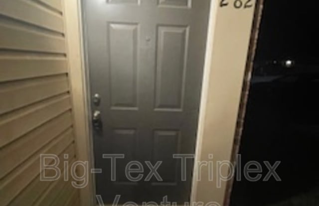282 N Pecan St - 282 North Pecan Street, Nash, TX 75569