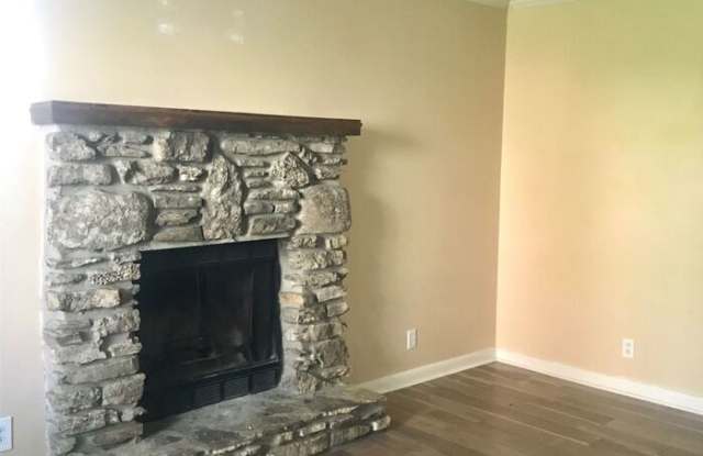 2446 Fairbrook Drive Gallery 3