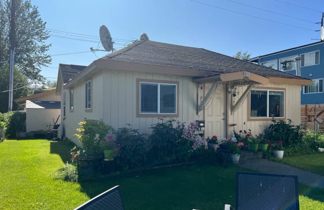544 E 10th Ave - 544 East 10th Avenue, Anchorage, AK 99501