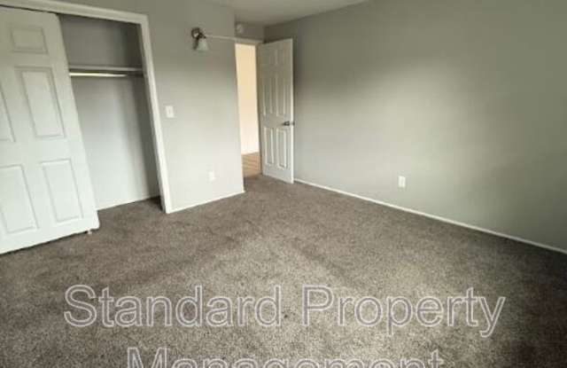 2626 Dewey Ave (Apt C) Gallery 3