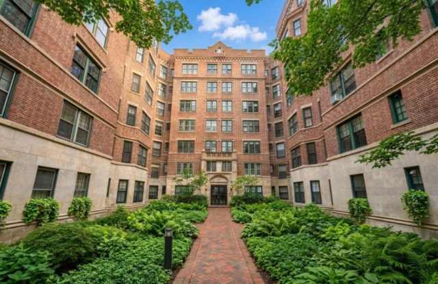 988 Memorial Dr. photos photos 988 Memorial Dr. photos photos