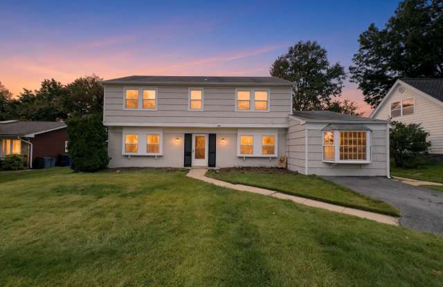 2712 FILBERT Lane Gallery 1
