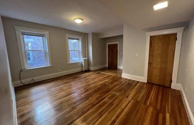 130 Pleasant St. photos photos