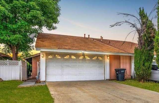 1119 Cleveland Court photos photos