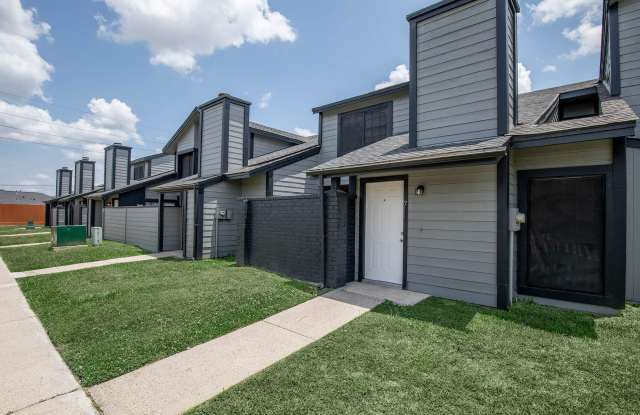 Blakemore Townhomes Gallery 3