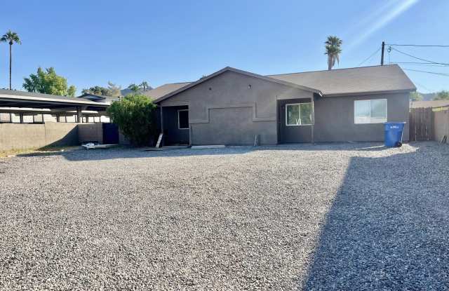 9609 N 13TH Street unit: 2 photos photos 9609 N 13TH Street unit: 2 photos photos