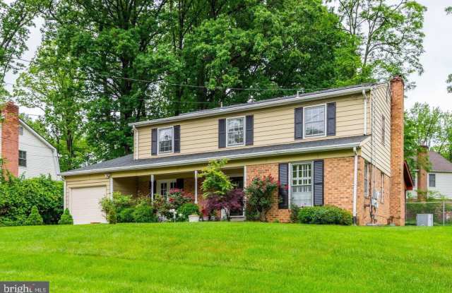 8839 TUCKERMAN LANE - 8839 Tuckerman Lane, Potomac, MD 20854