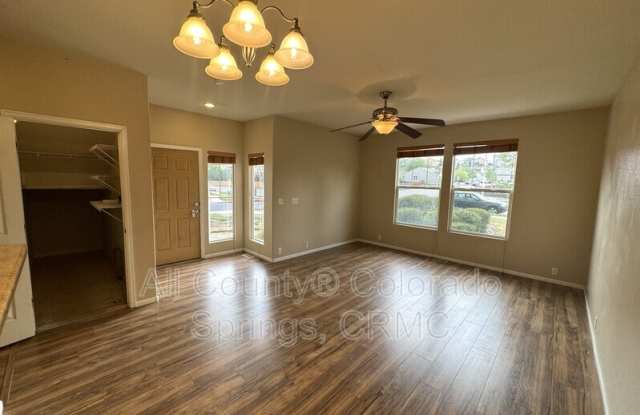7332 Sandy Springs Point Gallery 2